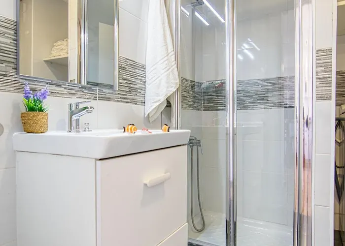 La Perla De Monterrey By Homestaygrancanaria * Playa del Inglés